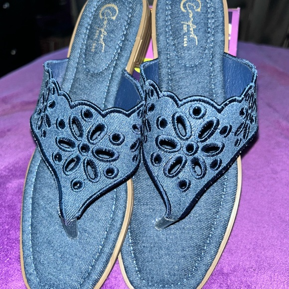 Shoes - Blue Jean Embroidered Women's Sandals